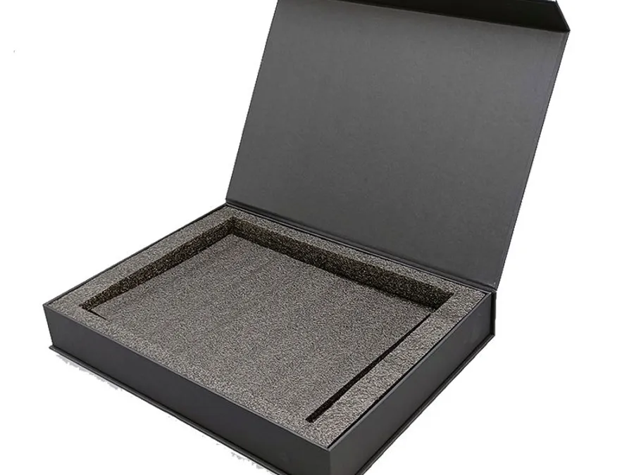 Custom Mask Boxes